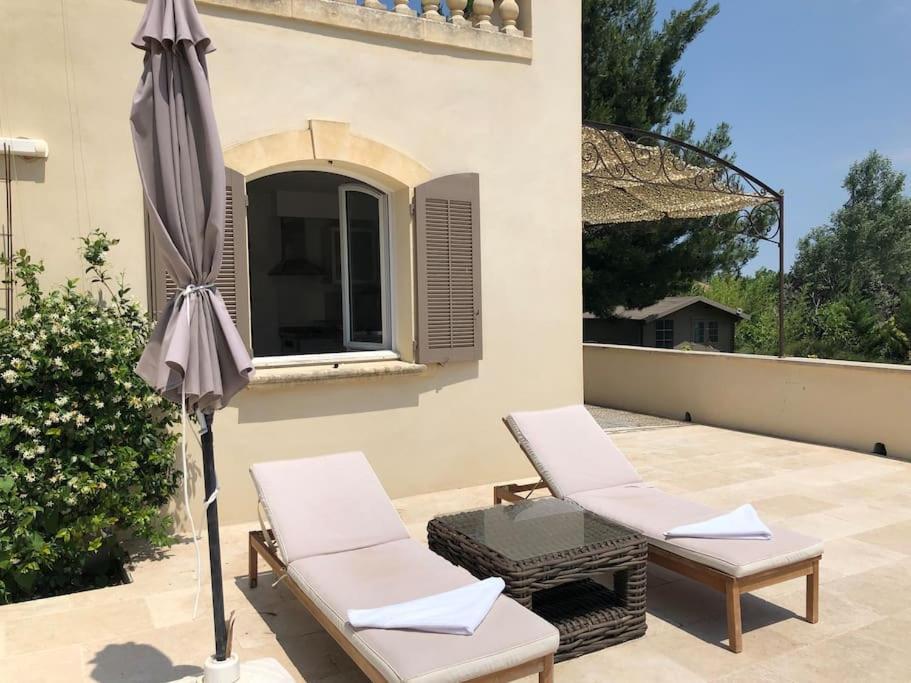 Appartement Dans Bastide A Saint Remy De Provence Zewnętrze zdjęcie
